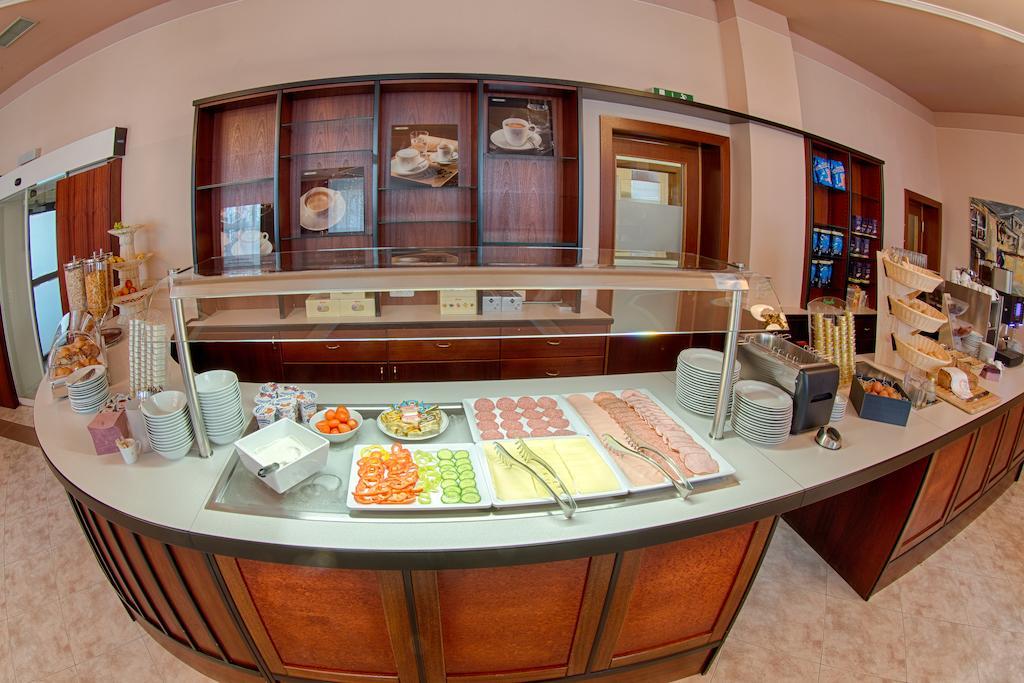 Hotel Fruhstuckshotel Waldbauer Bad Schallerbach